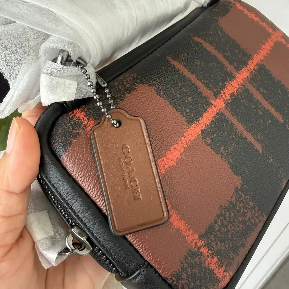 Last 1‼️COACH Carrier Phone Crossbody C6819 Orange Multi